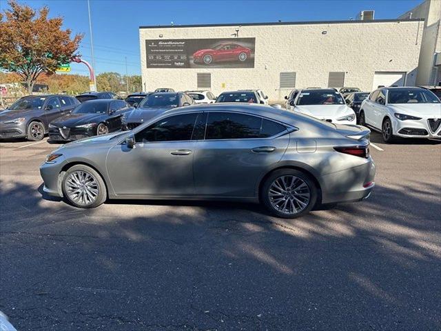 2020 Lexus ES 350  2020 Lexus ES 350