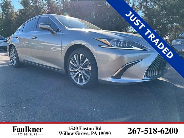 2020 Lexus ES 350  2020 Lexus ES 350