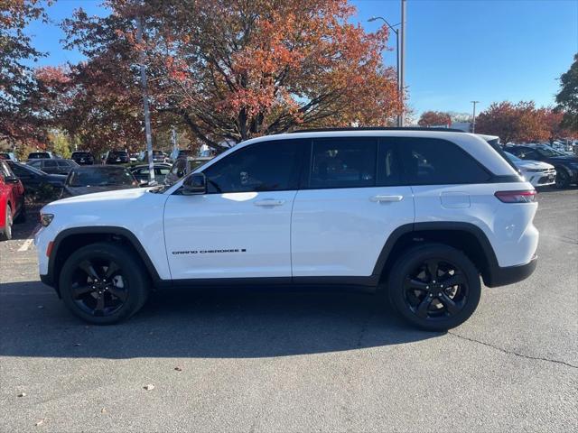 2023 Jeep Grand Cherokee Limited 4x4 2023 Jeep Grand Cherokee Limited 4x4
