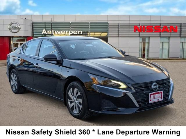 2025 Nissan Altima S FWD 2025 Nissan Altima S FWD