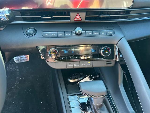 2025 Hyundai Elantra Hybrid SEL Sport
