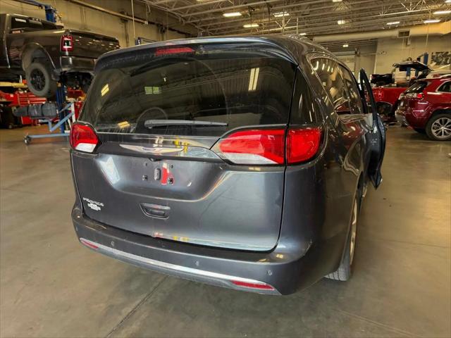 2020 Chrysler Pacifica Touring L Plus