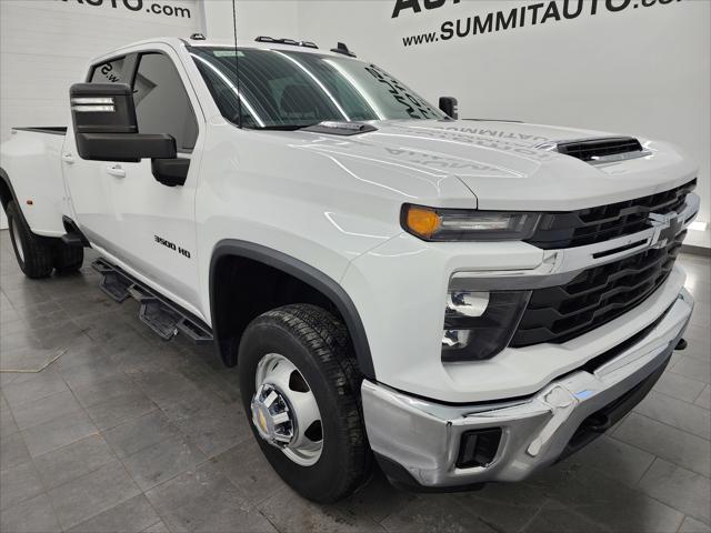 2024 Chevrolet Silverado 3500HD 4WD Crew Cab Long Bed LT 2024 Chevrolet Silverado 3500HD 4WD Crew Cab Long Bed LT