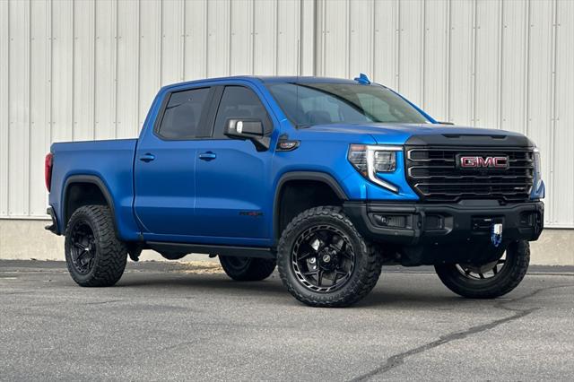 2023 GMC Sierra 1500 4WD Crew Cab Short Box AT4X