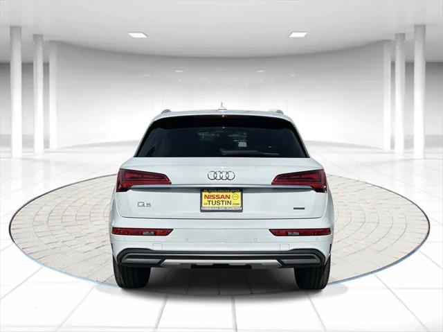 2023 Audi Q5 Premium Plus 40 TFSI quattro S tronic 2023 Audi Q5 Premium Plus 40 TFSI quattro S tronic