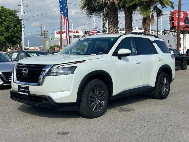 2024 Nissan Pathfinder SV FWD 2024 Nissan Pathfinder SV FWD