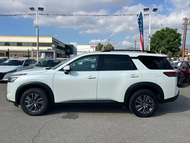 2024 Nissan Pathfinder SV FWD 2024 Nissan Pathfinder SV FWD