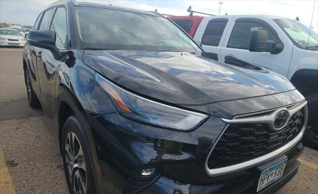 2022 Toyota Highlander XLE 2022 Toyota Highlander XLE