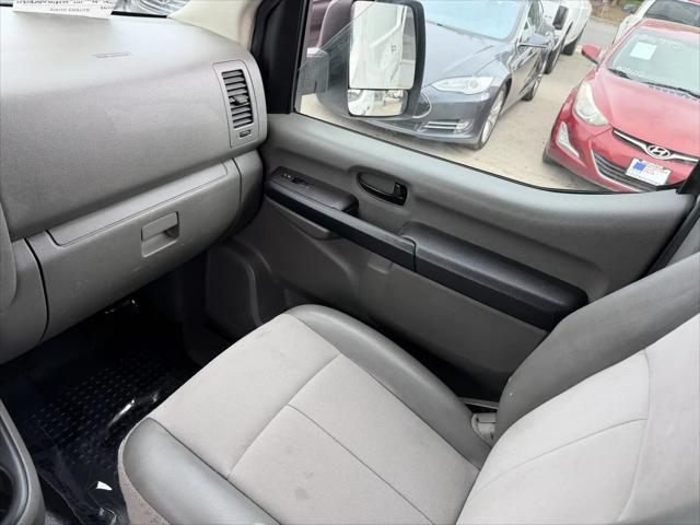 2016 Nissan 1500 SV V6