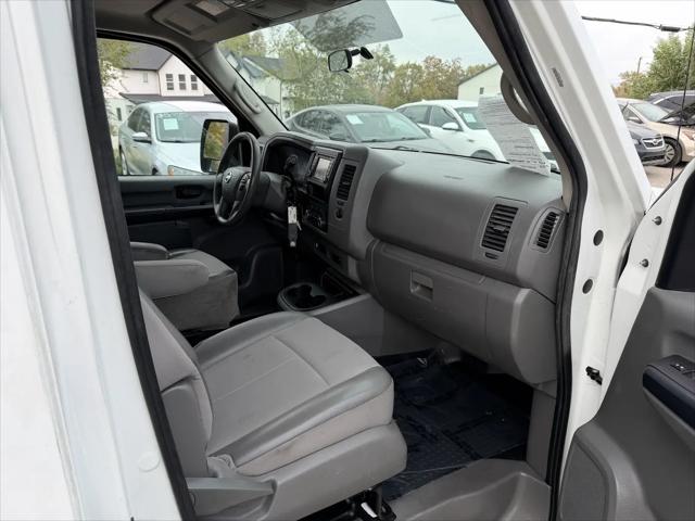 2016 Nissan 1500 SV V6