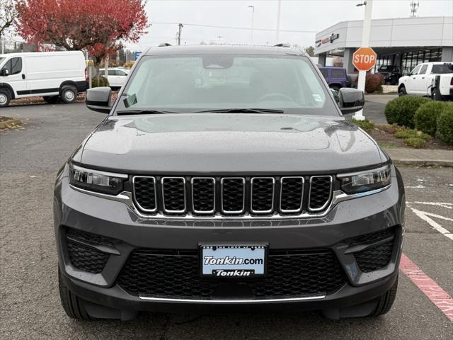 2024 Jeep Grand Cherokee Laredo X 4x4