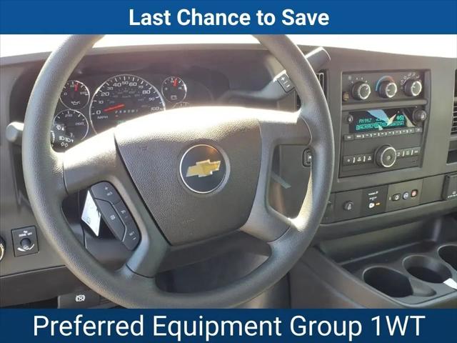 2025 Chevrolet Express Cargo Van RWD 2500 Regular Wheelbase WT