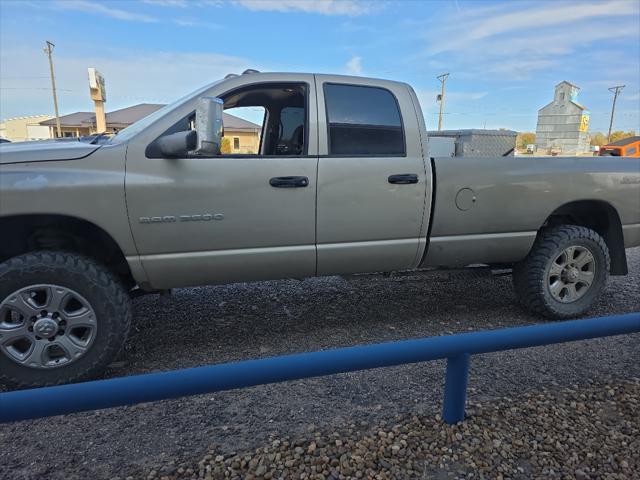 2005 Dodge Ram 3500 SLT/Laramie 2005 Dodge Ram 3500 SLT/Laramie
