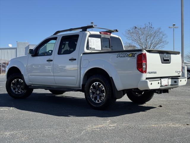 2020 Nissan Frontier Crew Cab PRO-4X 4x4 2020 Nissan Frontier Crew Cab PRO-4X 4x4