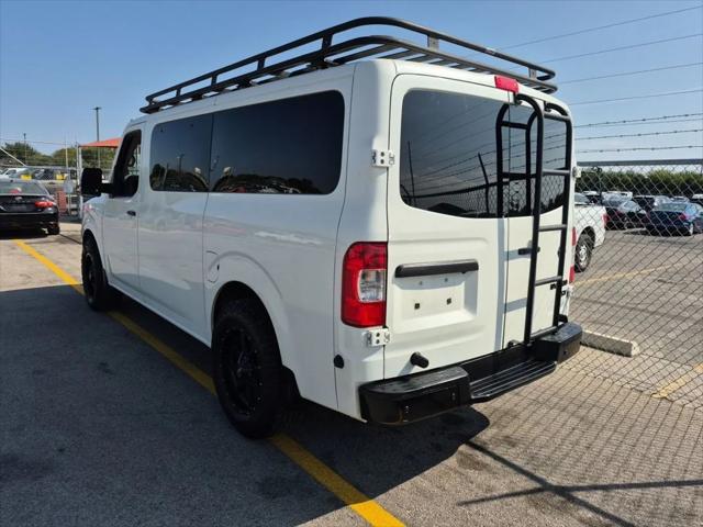 2017 Nissan NV Passenger NV3500 HD SV V6 2017 Nissan NV Passenger NV3500 HD SV V6