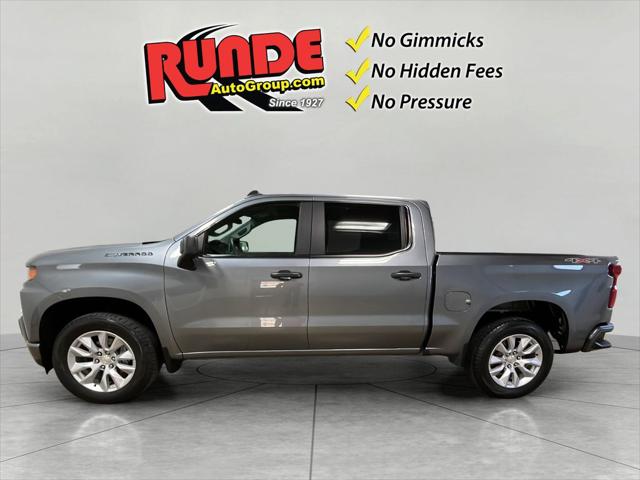 2021 Chevrolet Silverado 1500 4WD Crew Cab Short Bed Custom 2021 Chevrolet Silverado 1500 4WD Crew Cab Short Bed Custom