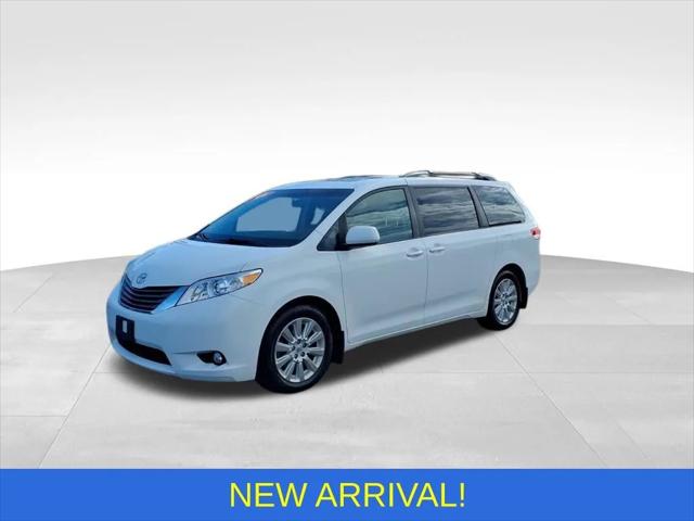 2014 Toyota Sienna XLE 7 Passenger 2014 Toyota Sienna XLE 7 Passenger
