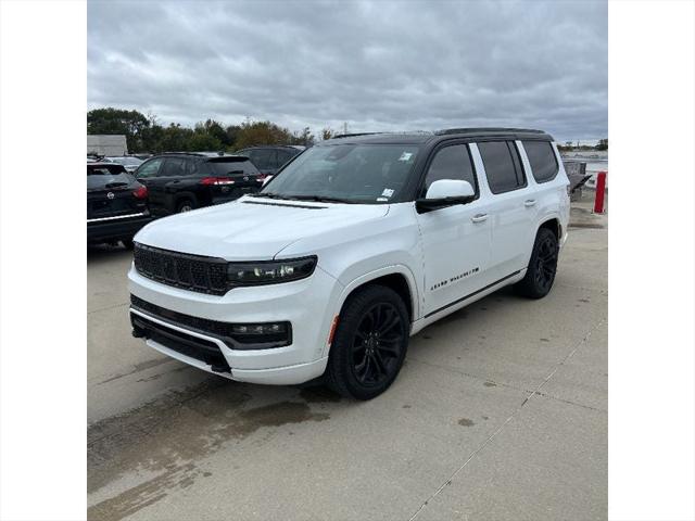 2022 Wagoneer Grand Wagoneer Series II Obsidian 4x4 2022 Wagoneer Grand Wagoneer Series II Obsidian 4x4