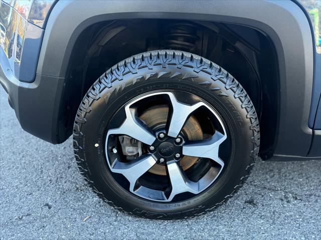 2021 Jeep Renegade Trailhawk 4X4 2021 Jeep Renegade Trailhawk 4X4