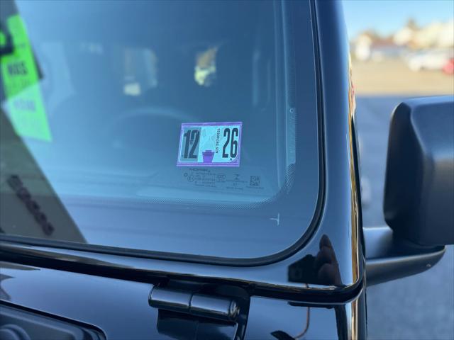 2023 Jeep Wrangler 4-Door Willys 4x4