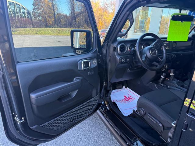 2023 Jeep Wrangler 4-Door Willys 4x4