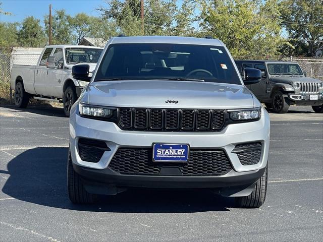 2024 Jeep Grand Cherokee Altitude 4x4