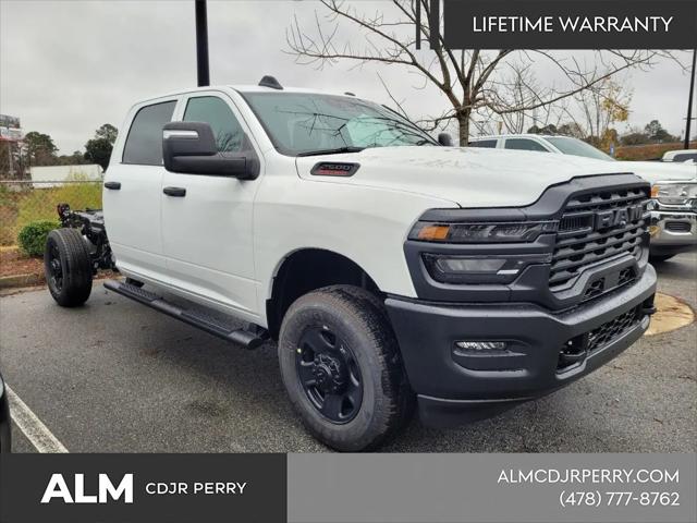 2026 Ram 2500 Tradesman Crew Cab 4x4 8' Box