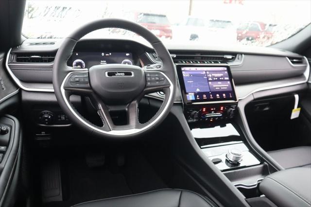 2025 Jeep Grand Cherokee GRAND CHEROKEE LIMITED 4X4 2025 Jeep Grand Cherokee GRAND CHEROKEE LIMITED 4X4