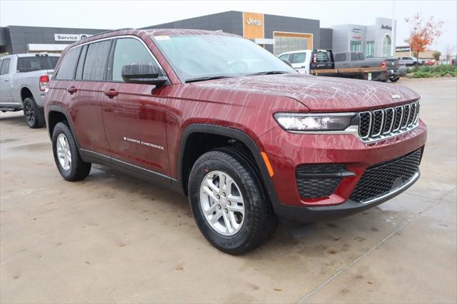 2025 Jeep Grand Cherokee GRAND CHEROKEE LAREDO 4X2