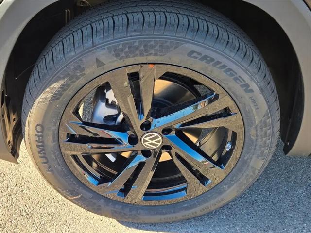 2026 Volkswagen Atlas Cross Sport SEL R-Line Black
