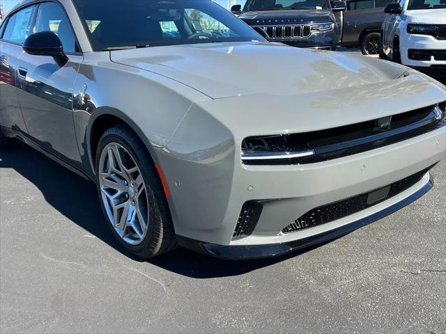 2026 Dodge Charger Daytona 4-Door Scat Pack AWD