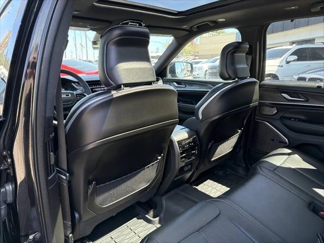 2023 Jeep Grand Cherokee Overland