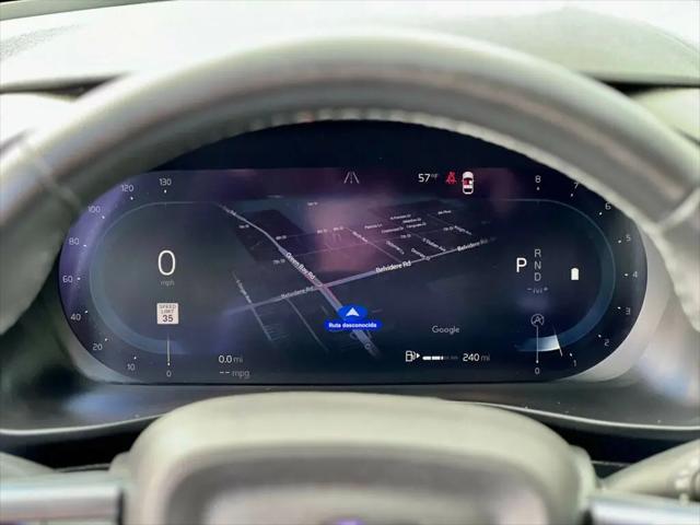2023 Volvo XC40 B5 Core