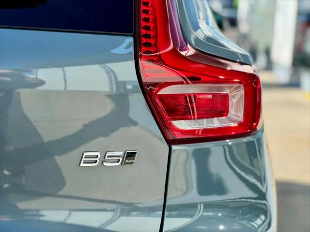 2023 Volvo XC40 B5 Core