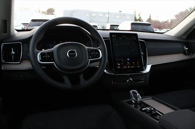 2026 Volvo XC90 Plug-In Hybrid Core, T8 AWD, Electric/Gasoline, Bright, 7 Seats