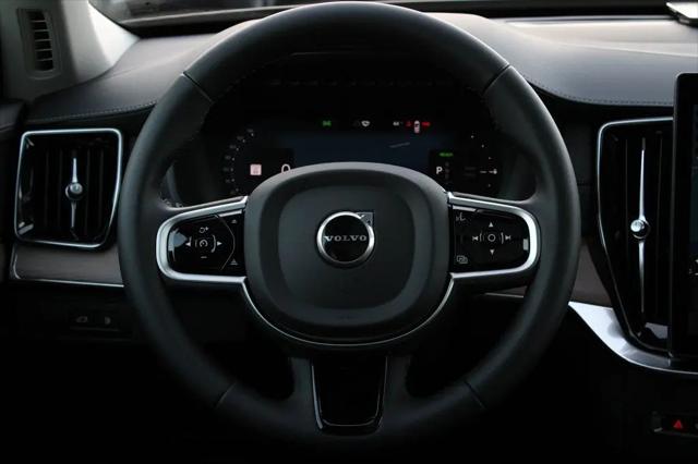 2026 Volvo XC90 Plug-In Hybrid Core, T8 AWD, Electric/Gasoline, Bright, 7 Seats