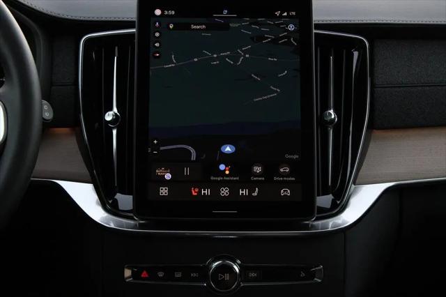 2026 Volvo XC90 Plug-In Hybrid Core, T8 AWD, Electric/Gasoline, Bright, 7 Seats