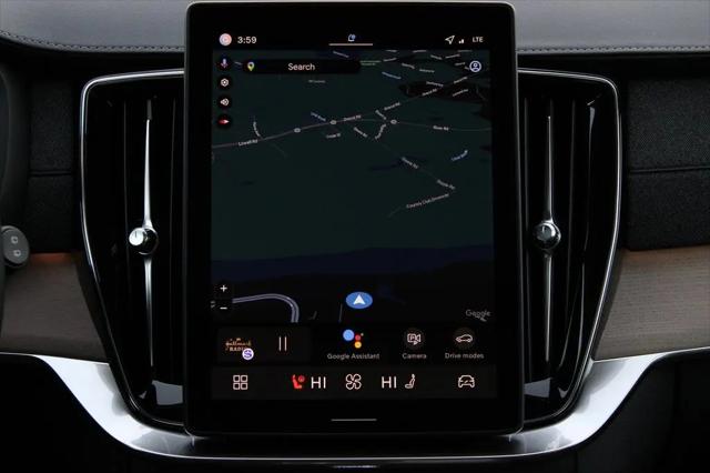 2026 Volvo XC90 Plug-In Hybrid Core, T8 AWD, Electric/Gasoline, Bright, 7 Seats
