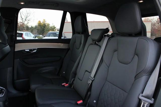 2026 Volvo XC90 Plug-In Hybrid Core, T8 AWD, Electric/Gasoline, Bright, 7 Seats