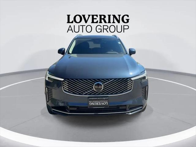 2026 Volvo XC90 Plug-In Hybrid Core, T8 AWD, Electric/Gasoline, Bright, 7 Seats