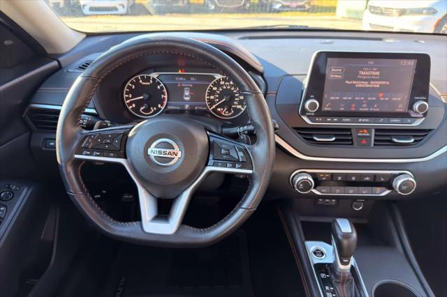 2021 Nissan Altima SR FWD