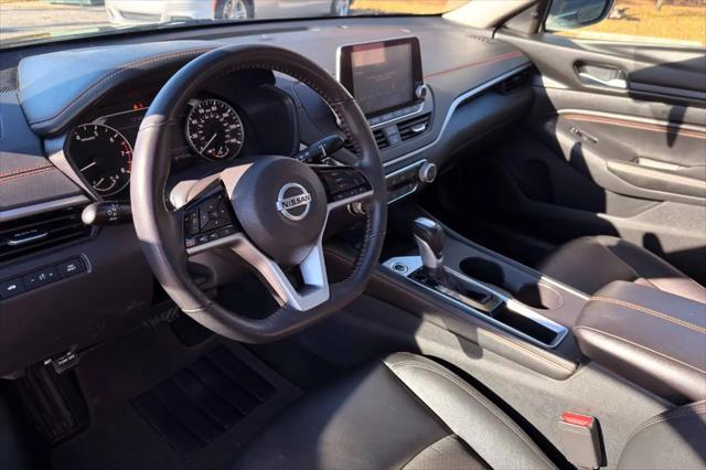 2021 Nissan Altima SR FWD