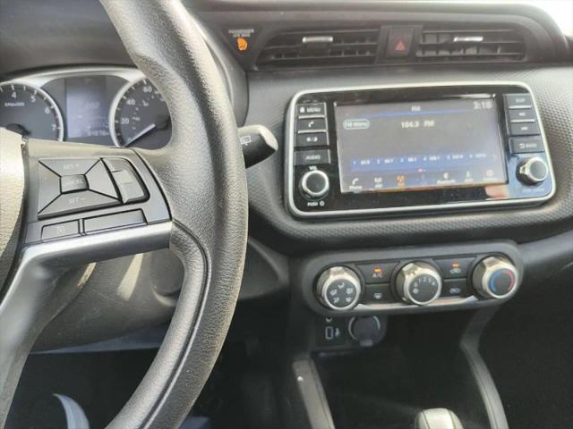 2022 Nissan Kicks S Xtronic CVT
