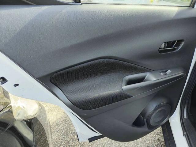 2022 Nissan Kicks S Xtronic CVT