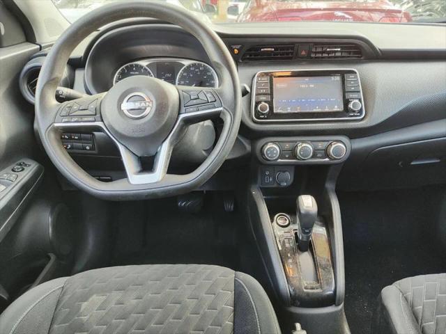 2022 Nissan Kicks S Xtronic CVT