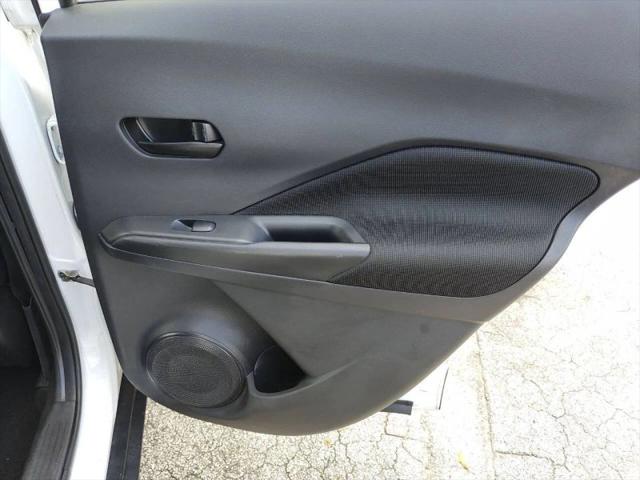 2022 Nissan Kicks S Xtronic CVT