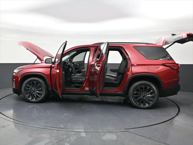 2023 Chevrolet Traverse AWD RS