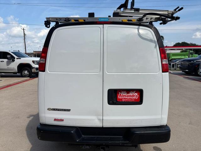 2020 Chevrolet Express Cargo Van RWD 2500 Extended Wheelbase WT