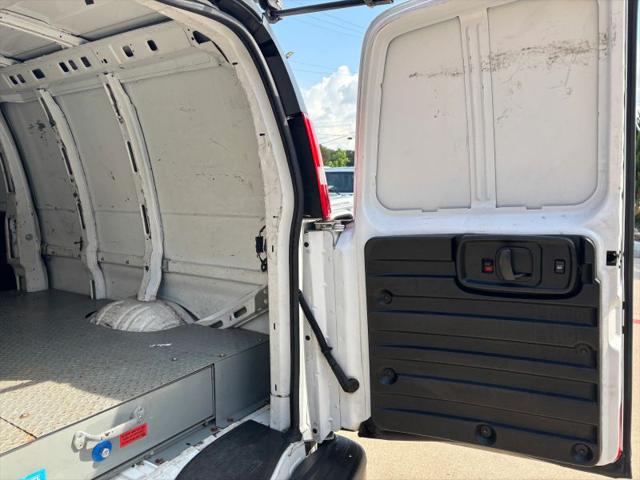 2020 Chevrolet Express Cargo Van RWD 2500 Extended Wheelbase WT