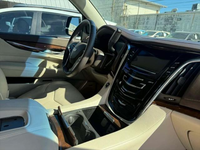 2017 Cadillac Escalade Premium Luxury